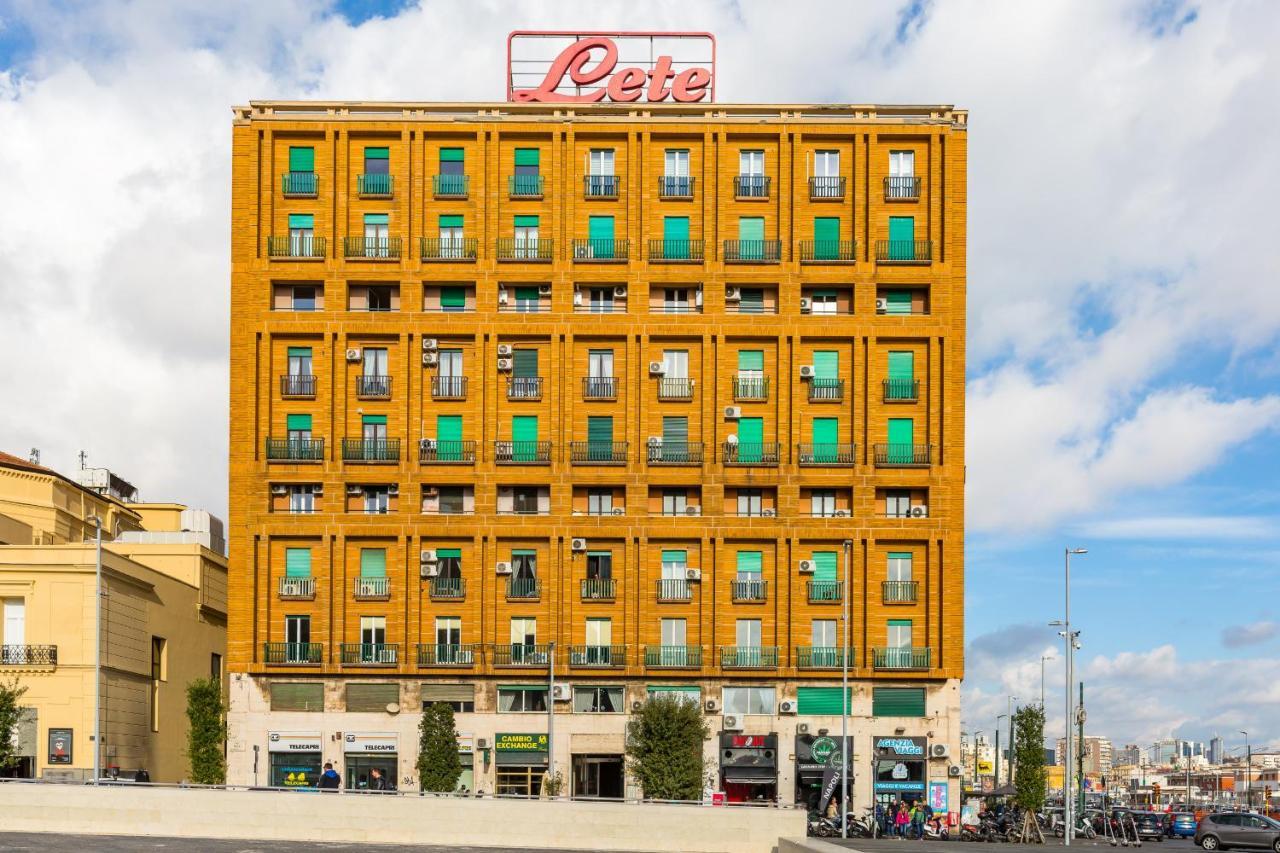 Piazza Municipio Apartments By Wonderful Italy Nápoles Exterior foto